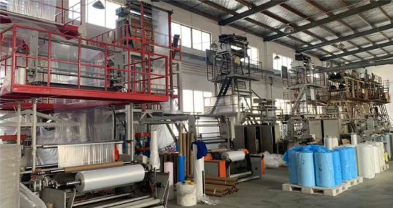 Plastic garbage bags factory’ display3