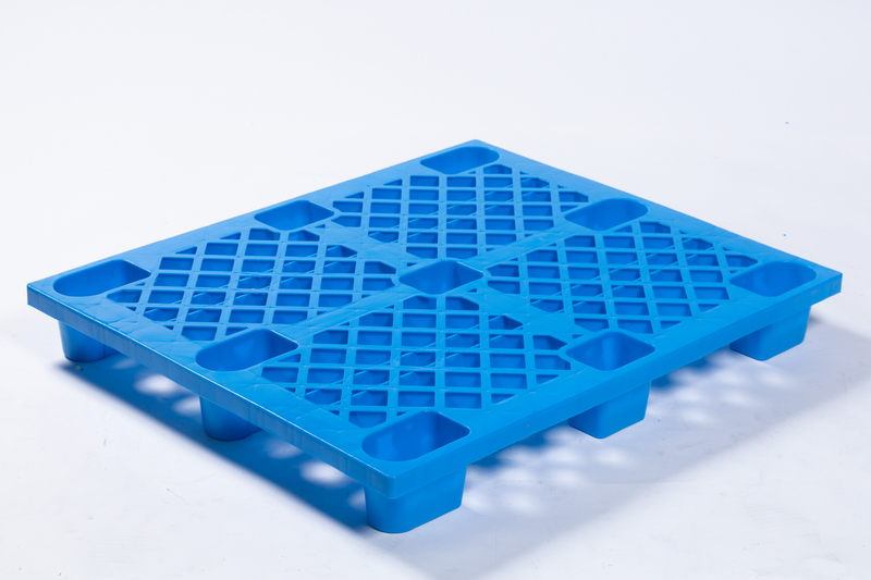 130*110*14cm palet cuibărit de plastic de plastic cu o grilă de 9 metri