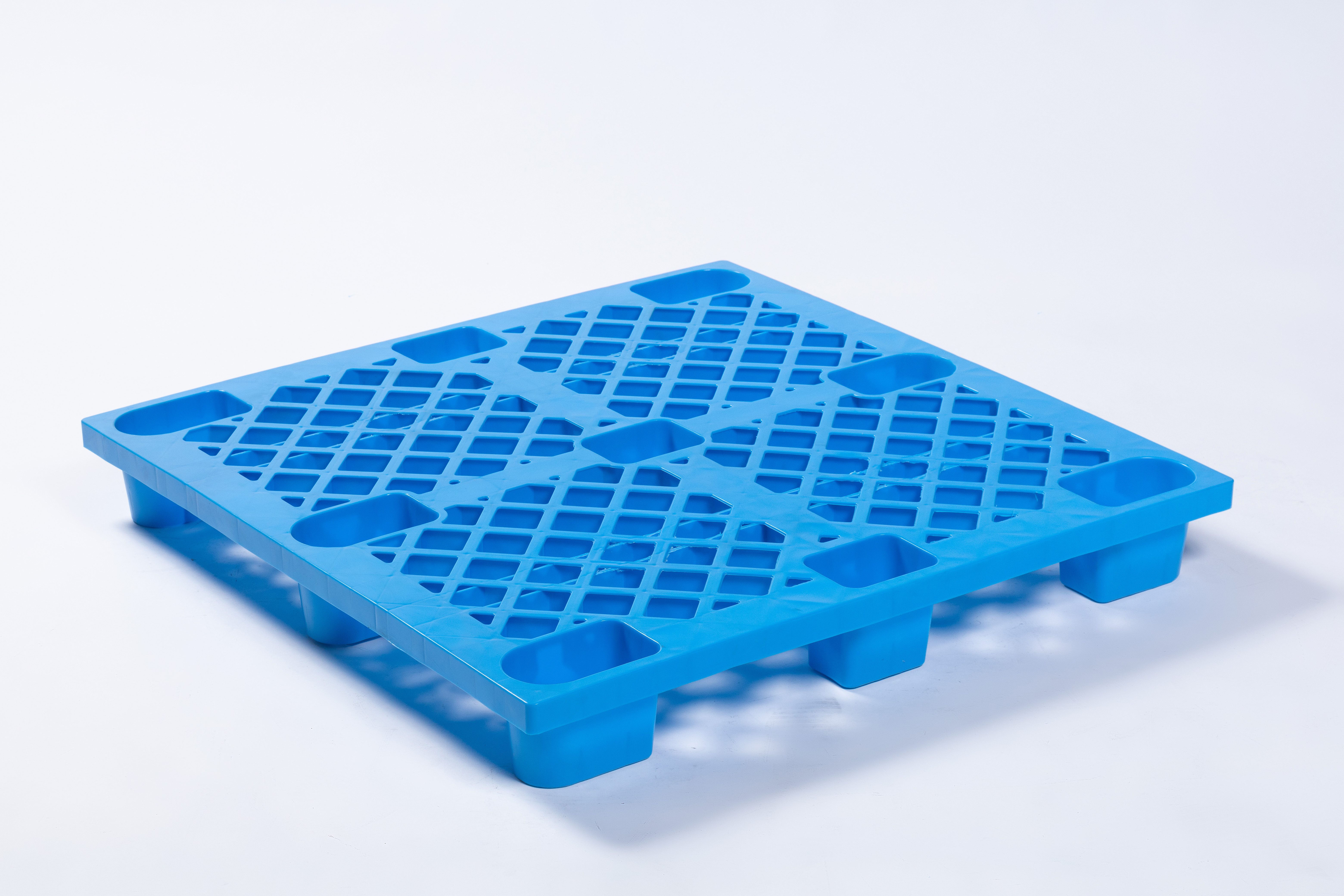 110*110*14cm 9-Feet Grid Plastic Nestable Pallet