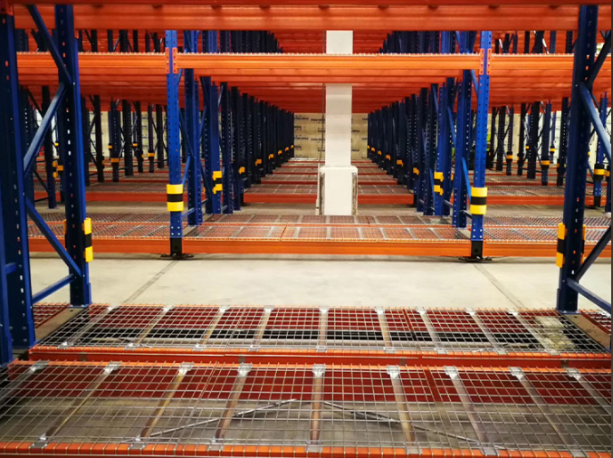 How to prevent heavy shelf deformation in use